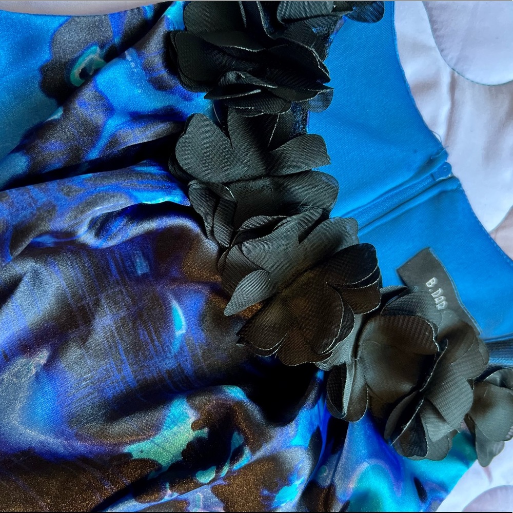 B. Darlin Blue Juniors Cocktail Dress - Picture 3 of 15